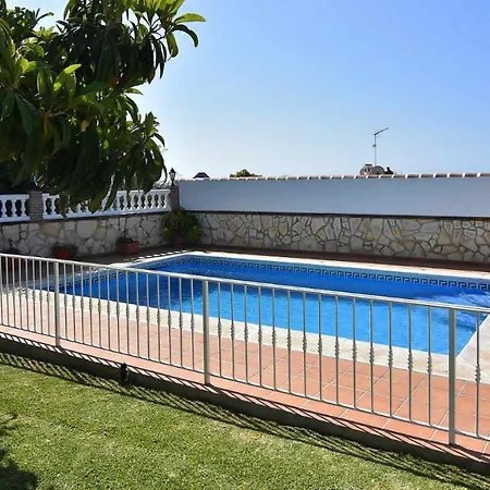 Lola Casitas Select Villa *