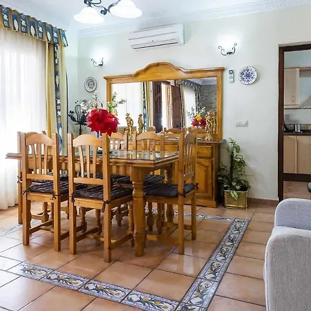 Villa Lola Casitas Select