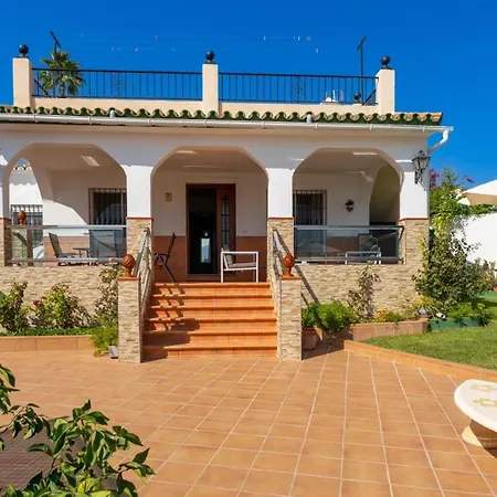 Villa Lola Casitas Select