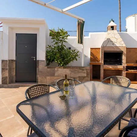 Lola Casitas Select Villa *