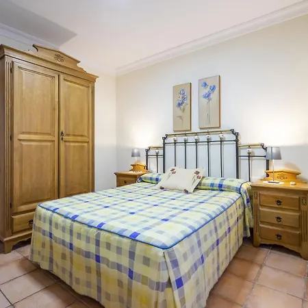 Lola Casitas Select Villa