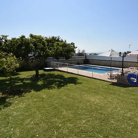 Lola Casitas Select Villa