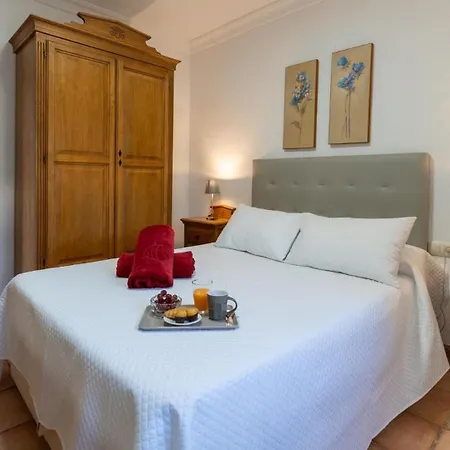 Lola Casitas Select * Nerja